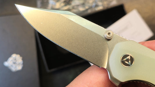 QSP Kestrel Flipper Knife 2.88" 14C28N Stonewashed Clip Point Blade, Jade G10 Handles, Liner Lock (NEW)
