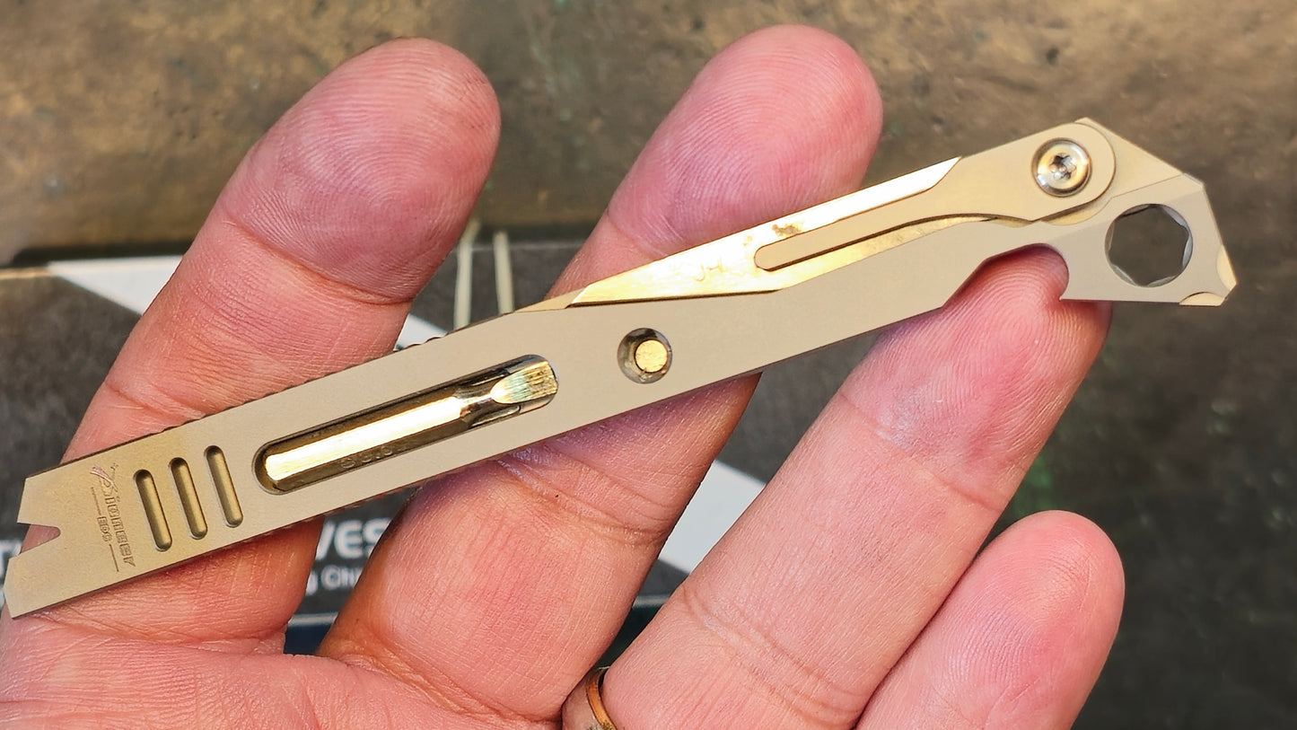 TwoSun EDC21 Sand Multitool Pry-Bar Screwdriver Gray Titanium Body (NEW)