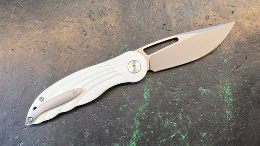 Petrified Fish Nightingale Front Flipper White G10 14C28N (Discount in cart)