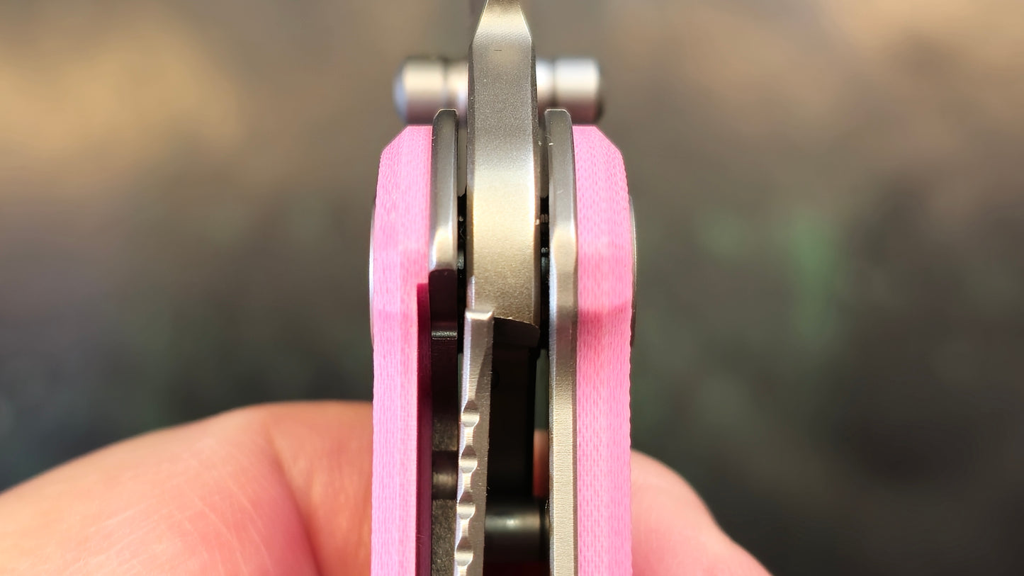 Maxace Peregrine S Pink G10 10CR15COMOV (NEW - OPEN BOX)