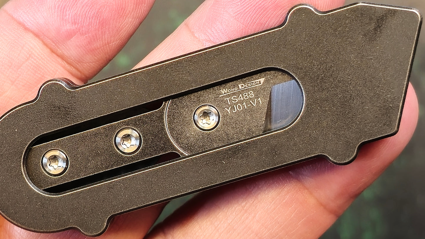 Twosun TS488-YJ01-TI Utility Knife Black Titanium (NEW)