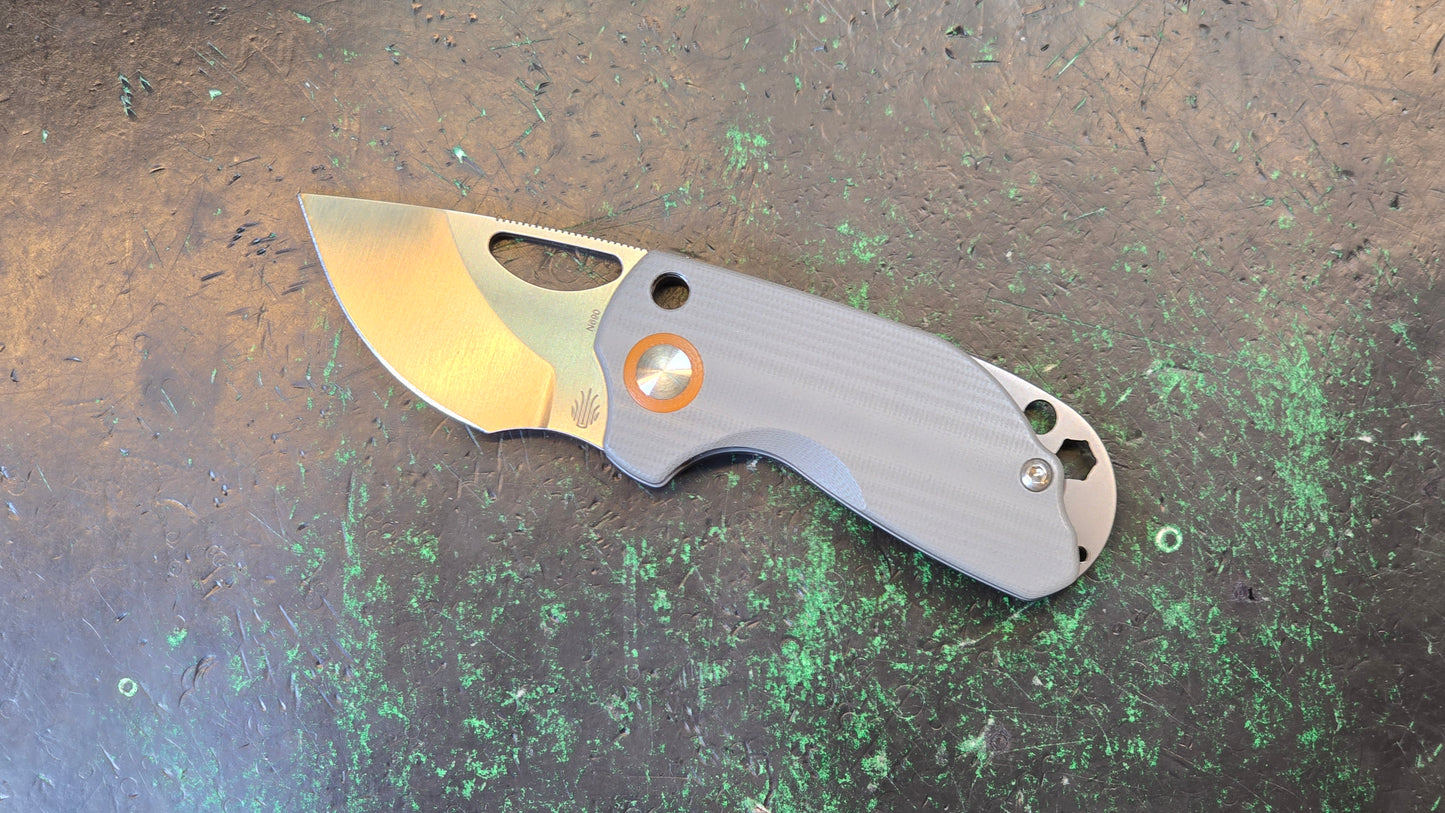 Kizer Catshark | N690 | Titanium+G10 (NEW - OPEN BOX)