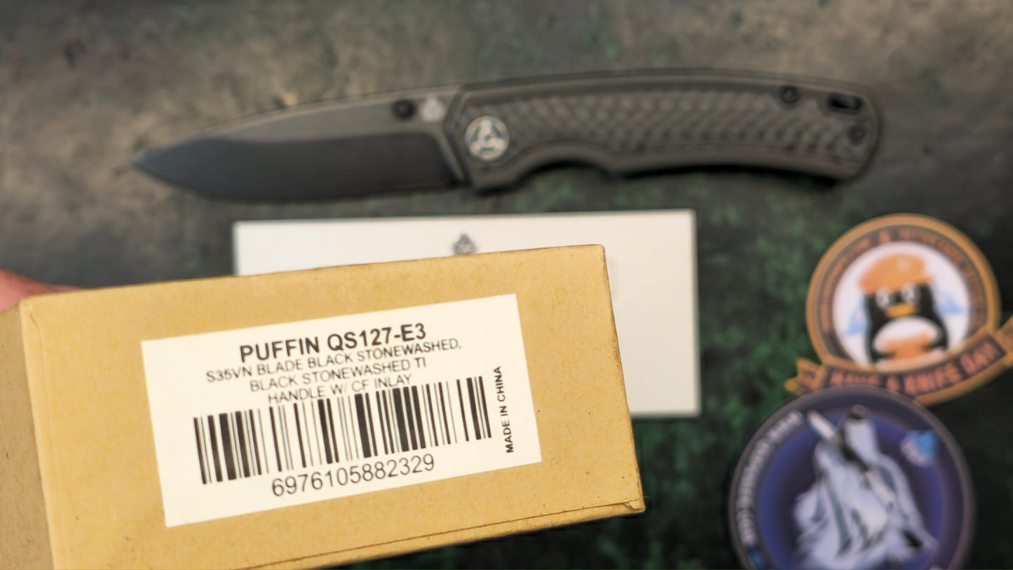 QSP Puffin Folding Knife 3" CPM S35V Steel Blade Black Titanium/CF Handle (NEW - OPEN BOX)