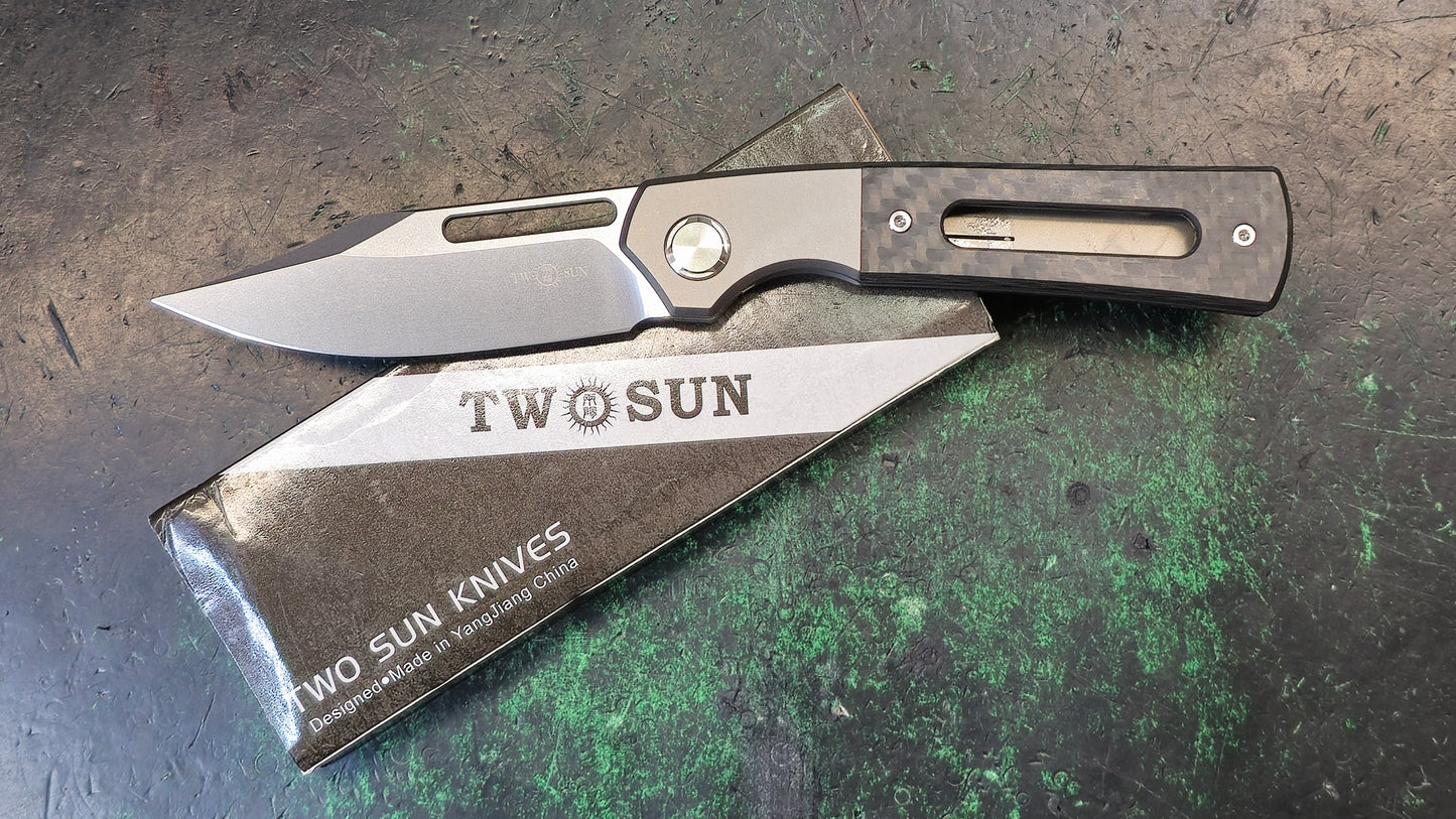 TwoSun TS267 Carbon Fiber Titanium Handle 14C28N Stonewashed Plain Edge (USED)