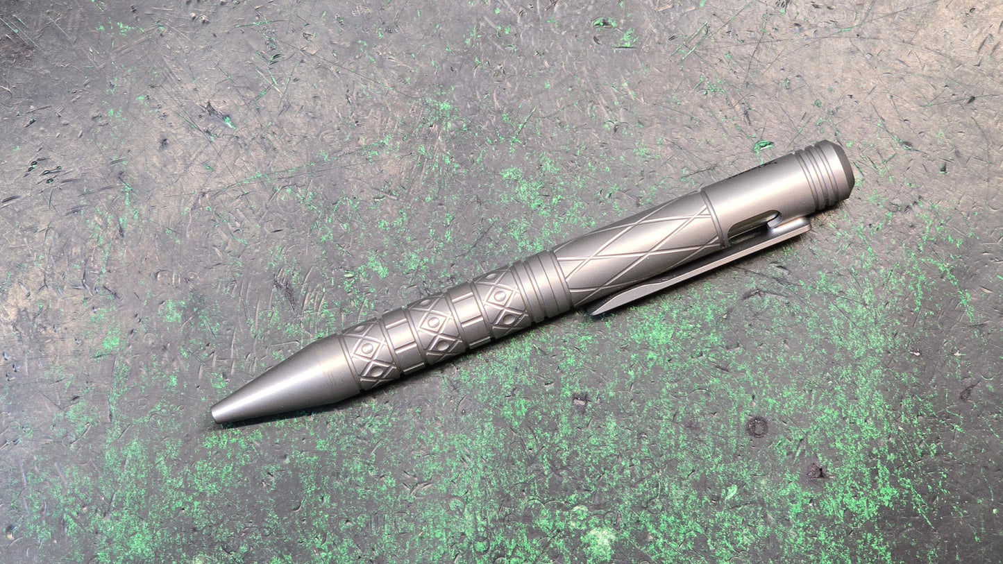 TWOSUN PEN36 Push Button Bolt Action Pen Titanium Body Black Ink (NEW)