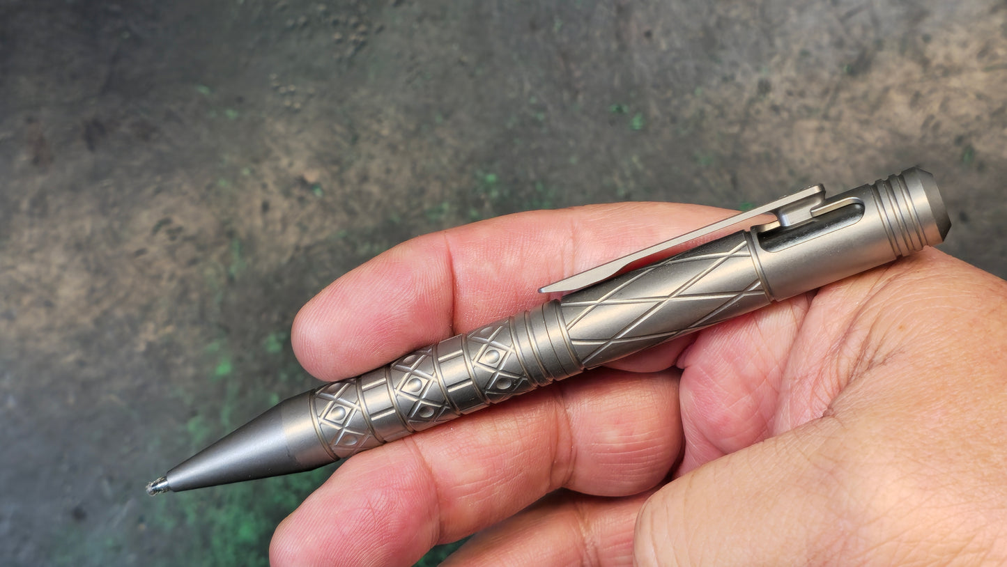 TWOSUN PEN36 Push Button Bolt Action Pen Titanium Body Black Ink (NEW)