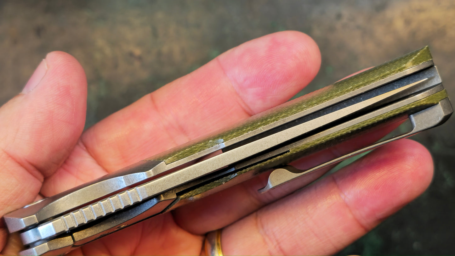 TwoSun TS286 Green Titanium/Micarta D2 (NEW)
