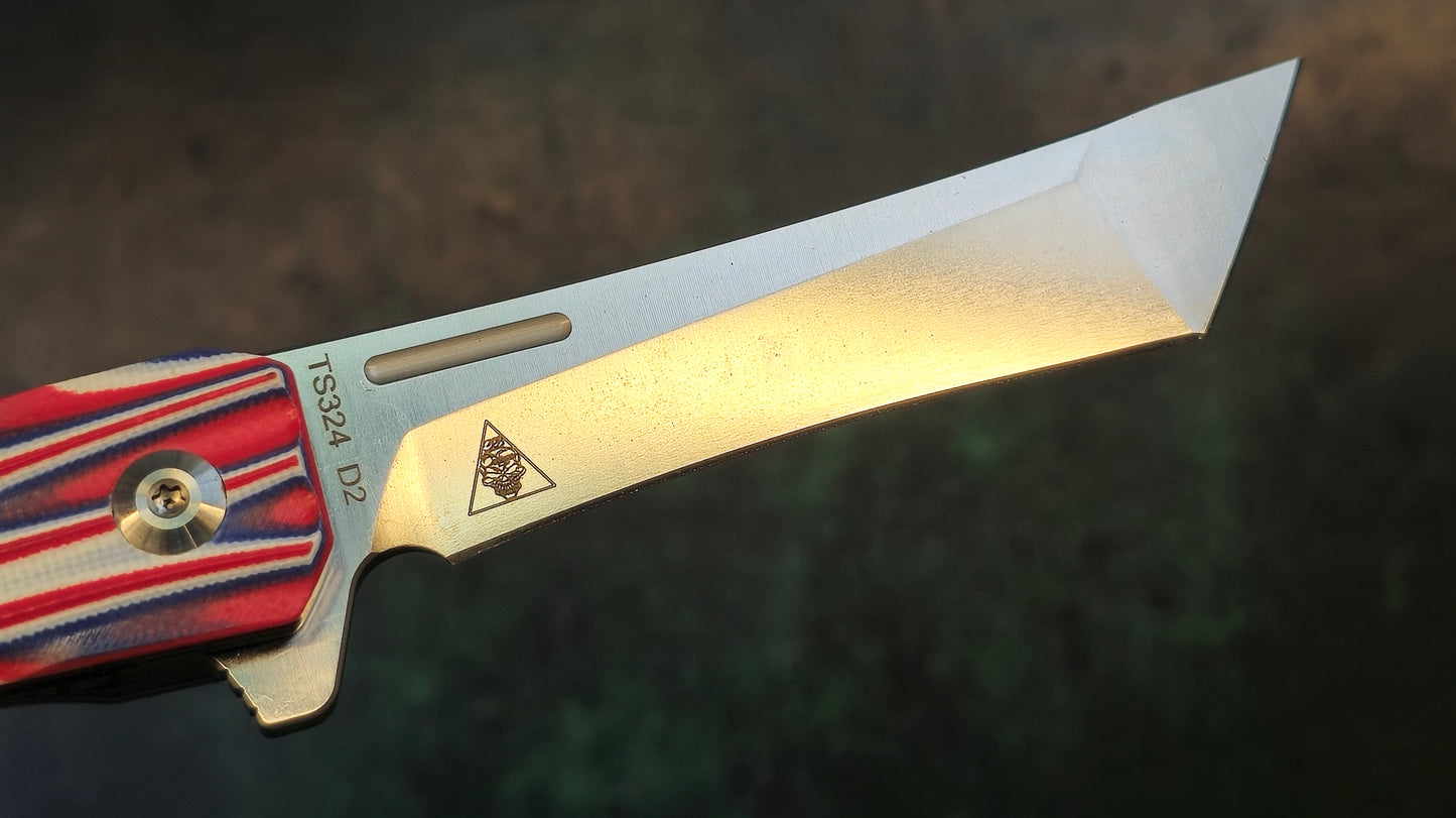 TWOSUN TS324 Red/White/Blue G10 Handle D2 (NEW)