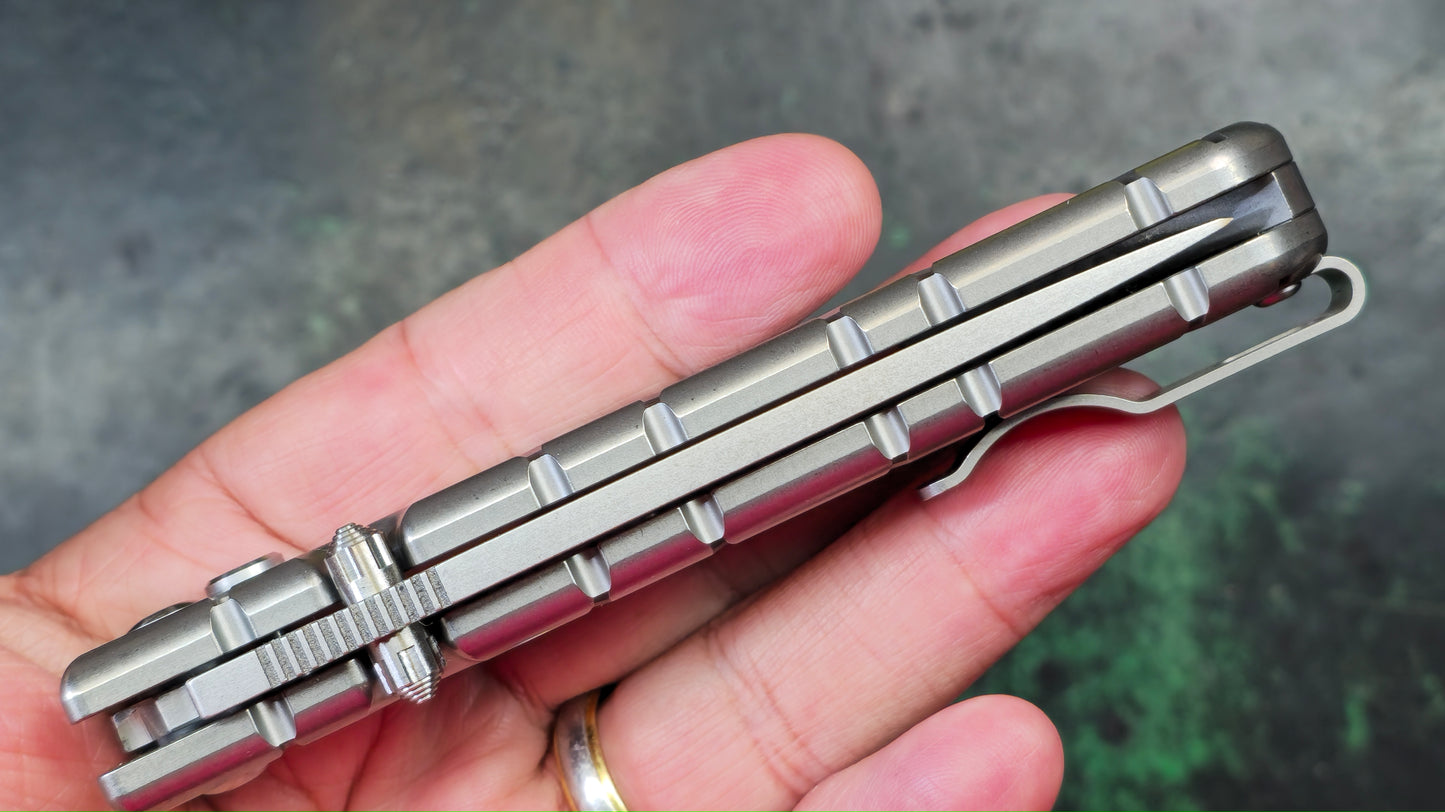 TWOSUN TS409 Button Lock #005 Titanium D2 (NEW - OPEN BOX)
