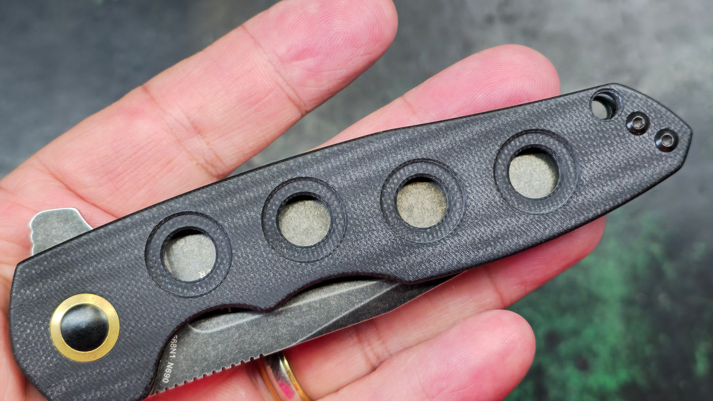Kizer Z-82 Black G-10 Stonewashed N690 (NEW)