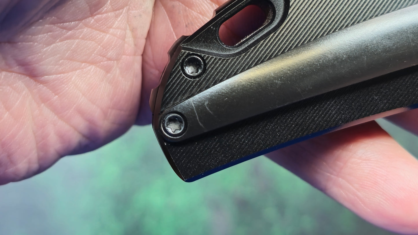 Kizer Hawk Titanium Handle Polished DLC M390 (NEW - OPEN BOX)