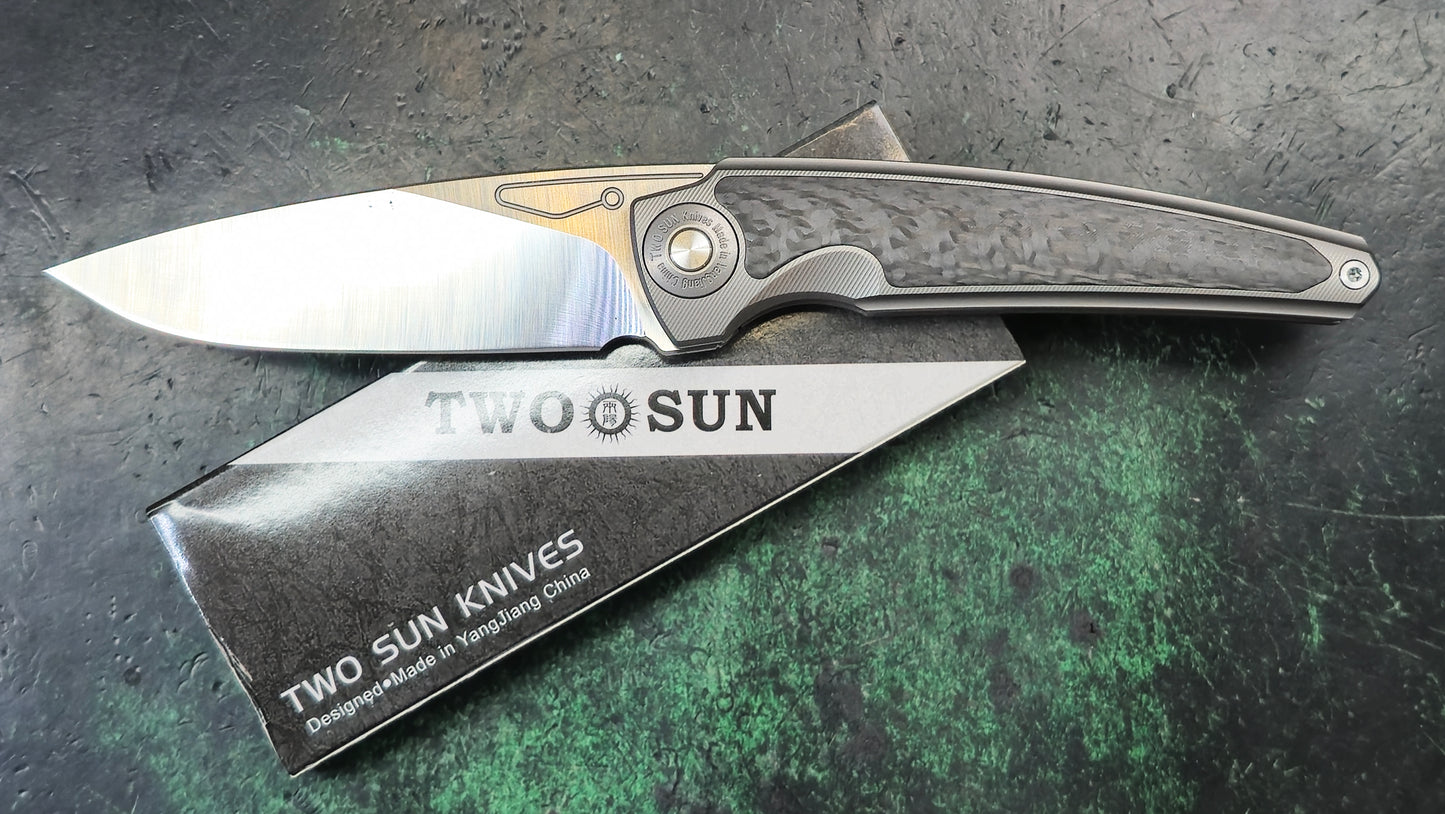 TwoSun TS482 Titanium/CF Handle 14C28N Blade (NEW)