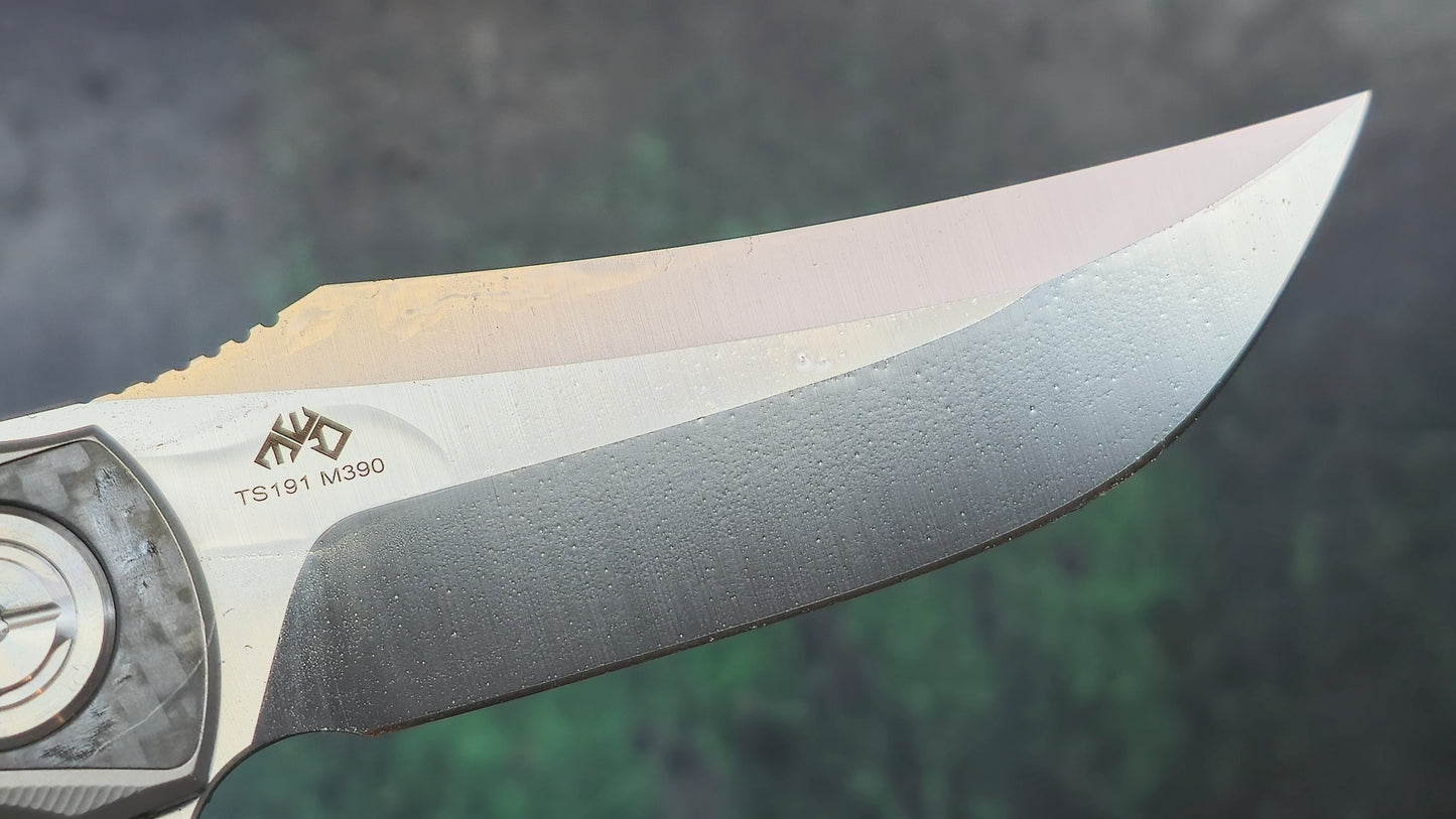 TWOSUN TS191 Titanium/Carbon Fiber Handle M390 (NEW)