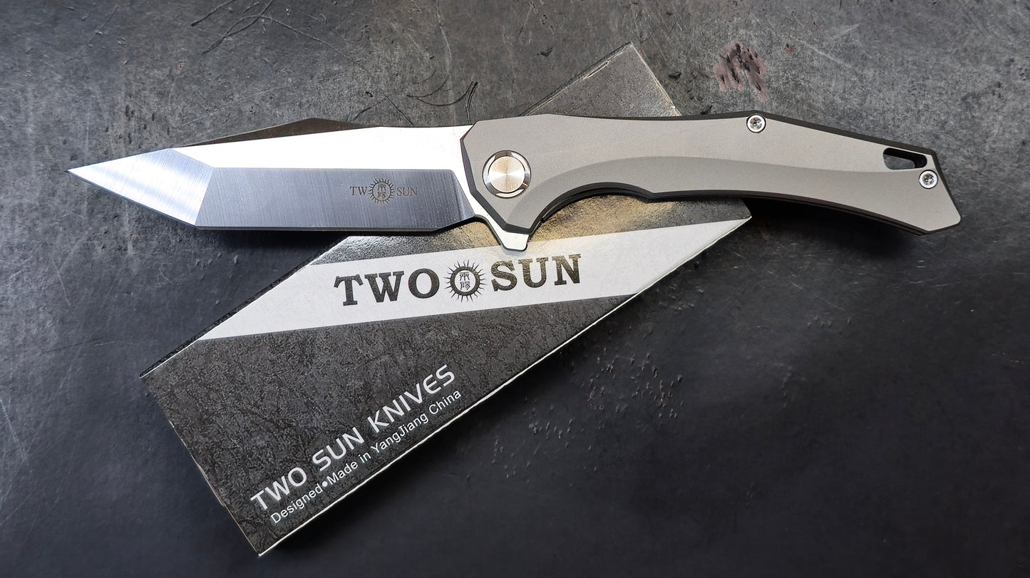 TWOSUN TS43 Gray Titanium Handle M390 (NEW)