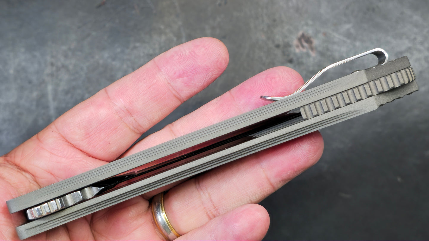 CRKT JUMBONES Gray Aluminum AUS 8 (USED)