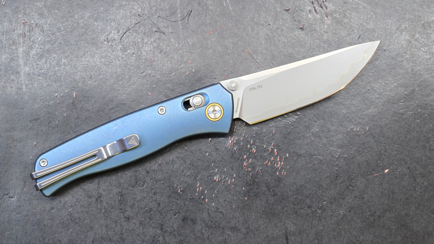 SRM MEDAL 255L-TE2 Laminated 140Cr Steel blade, TC4 Titanium handle, Mono chassis, Ambi clip (NEW)