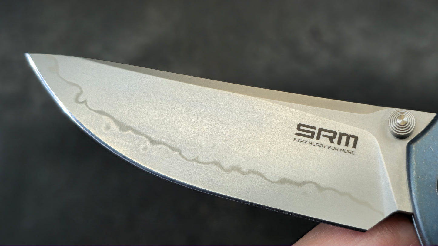 SRM MEDAL 255L-TE2 Laminated 140Cr Steel blade, TC4 Titanium handle, Mono chassis, Ambi clip (NEW)