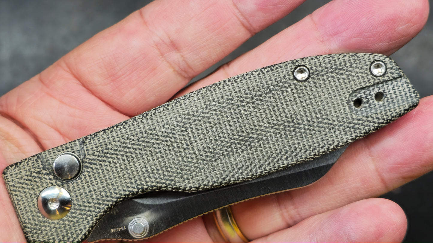 KIZER Cryptid Button Lock Black Micarta 2.9" Satin 154CM (NEW)