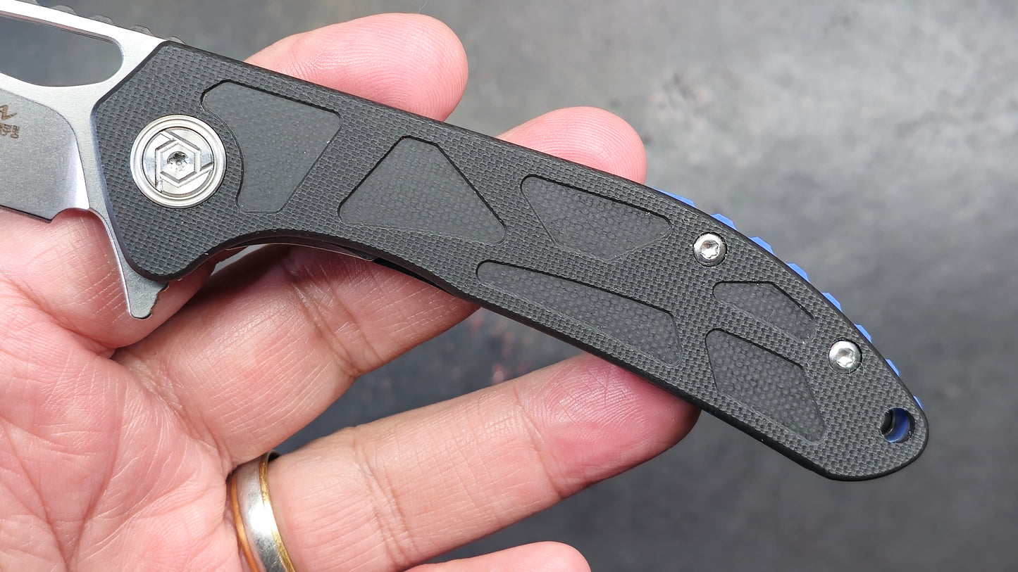 CH 3509 Black G10 D@ (USED)