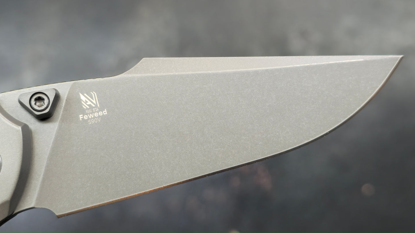Kizer Feweed Toxic Storm Titanium/Fat Carbon Handle S90V (NEW)