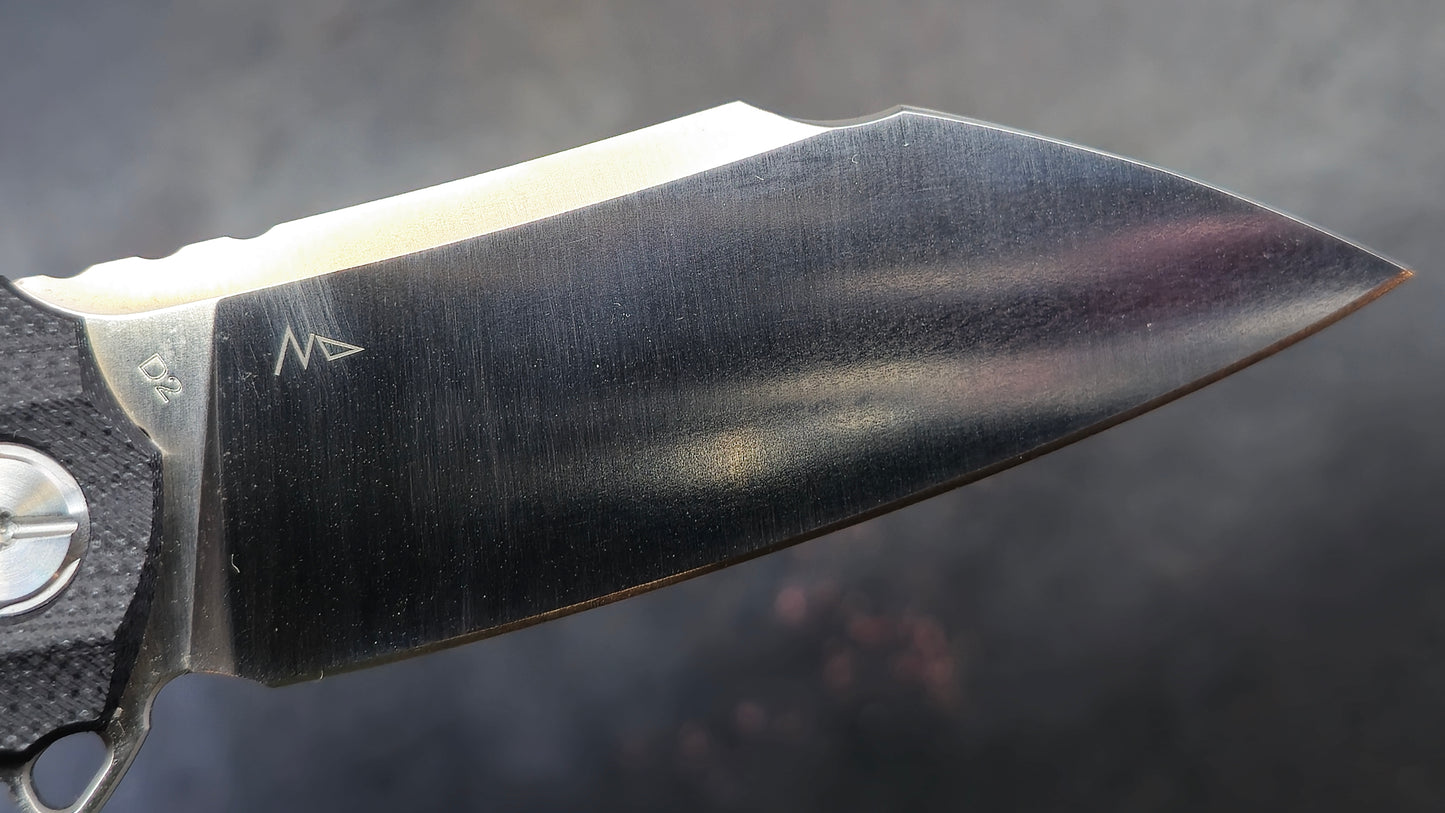 TWOSUN TS50 Red/Black G10 (DYED) D2 (Used)