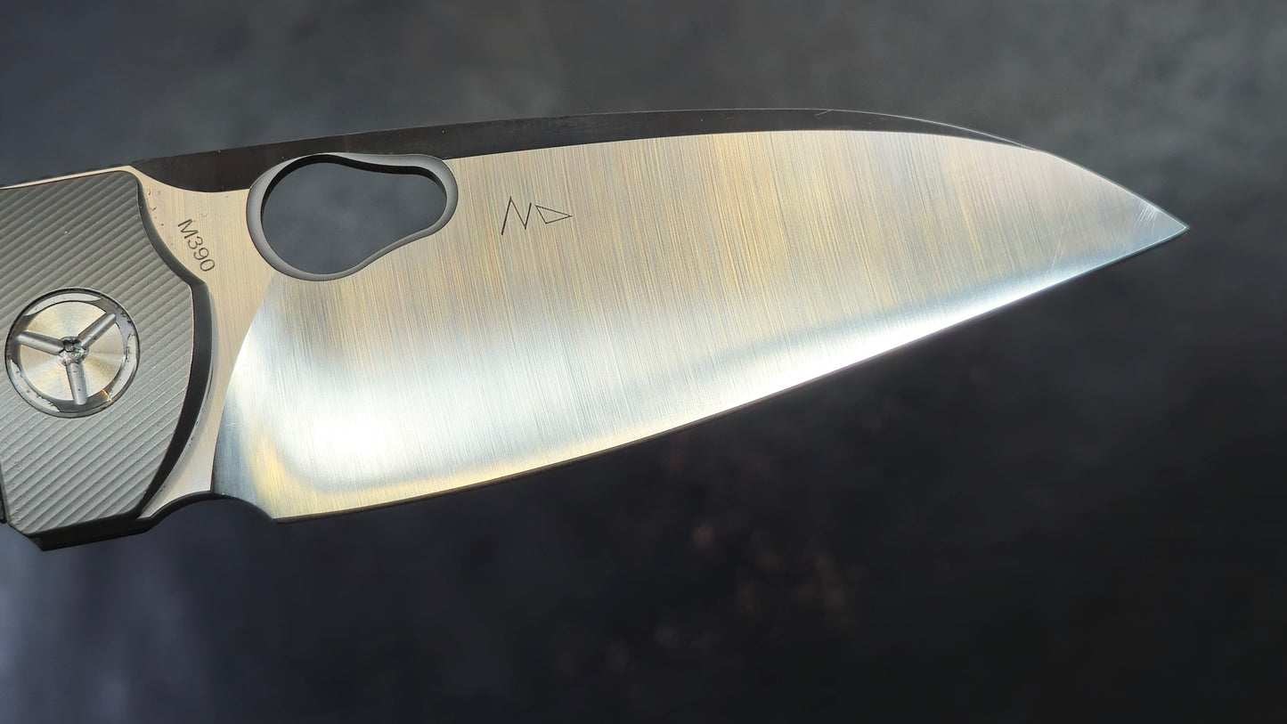 TWOSUN TS129 Carbon Fiber Titanium M390 (New)