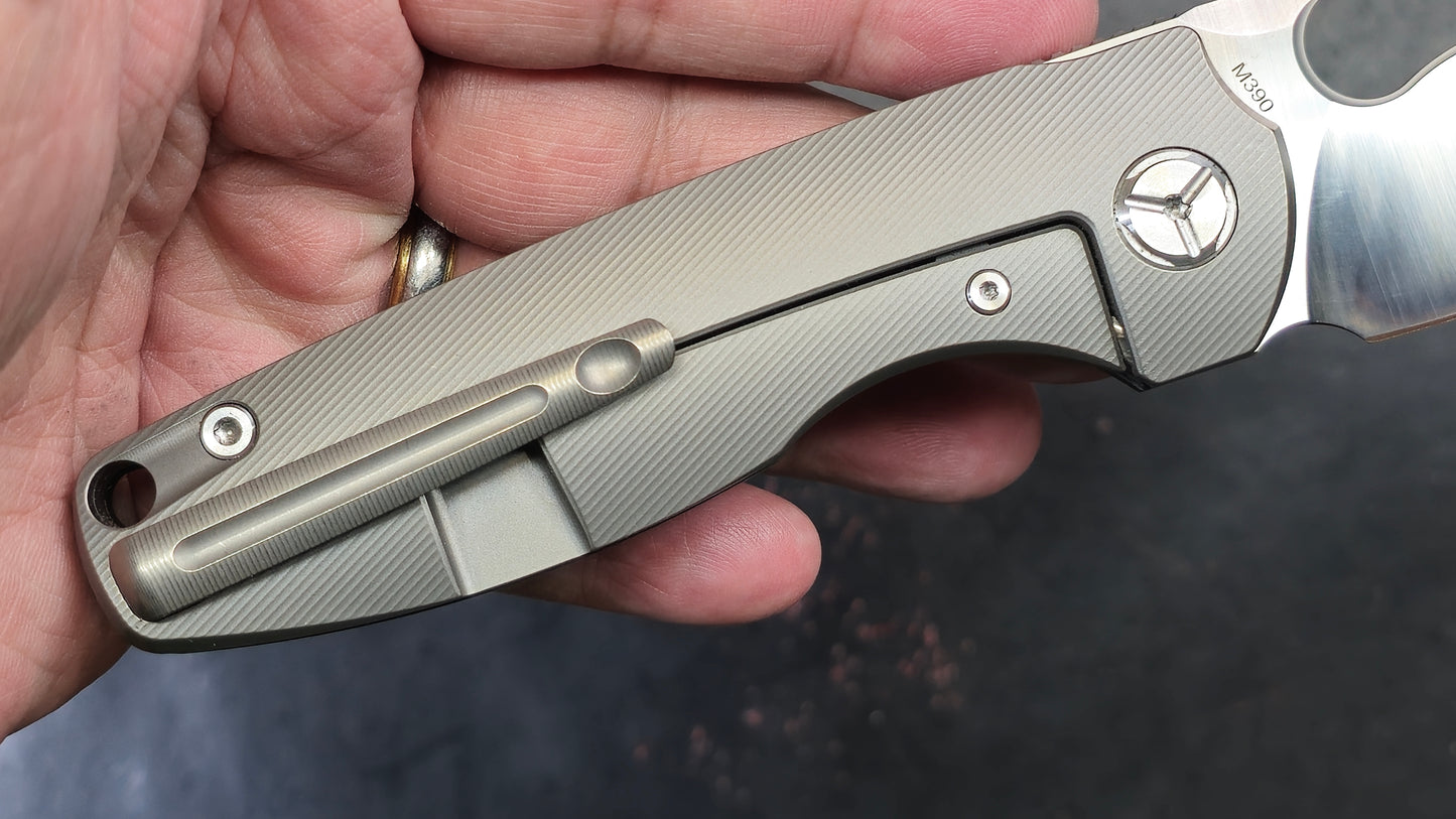 TWOSUN TS129 Carbon Fiber Titanium M390 (New)