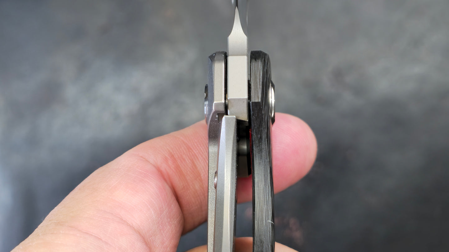TWOSUN TS129 Carbon Fiber Titanium M390 (New)