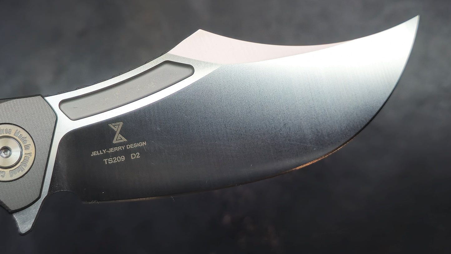TWOSUN TS209 Titanium Micarta G10 D2 (NEW)