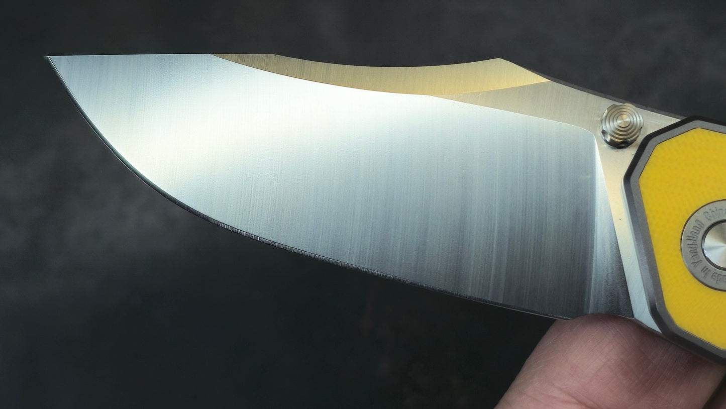TWOSUN TS416 Titanium & Red/Yellow G10 Inlay D2 (NEW)