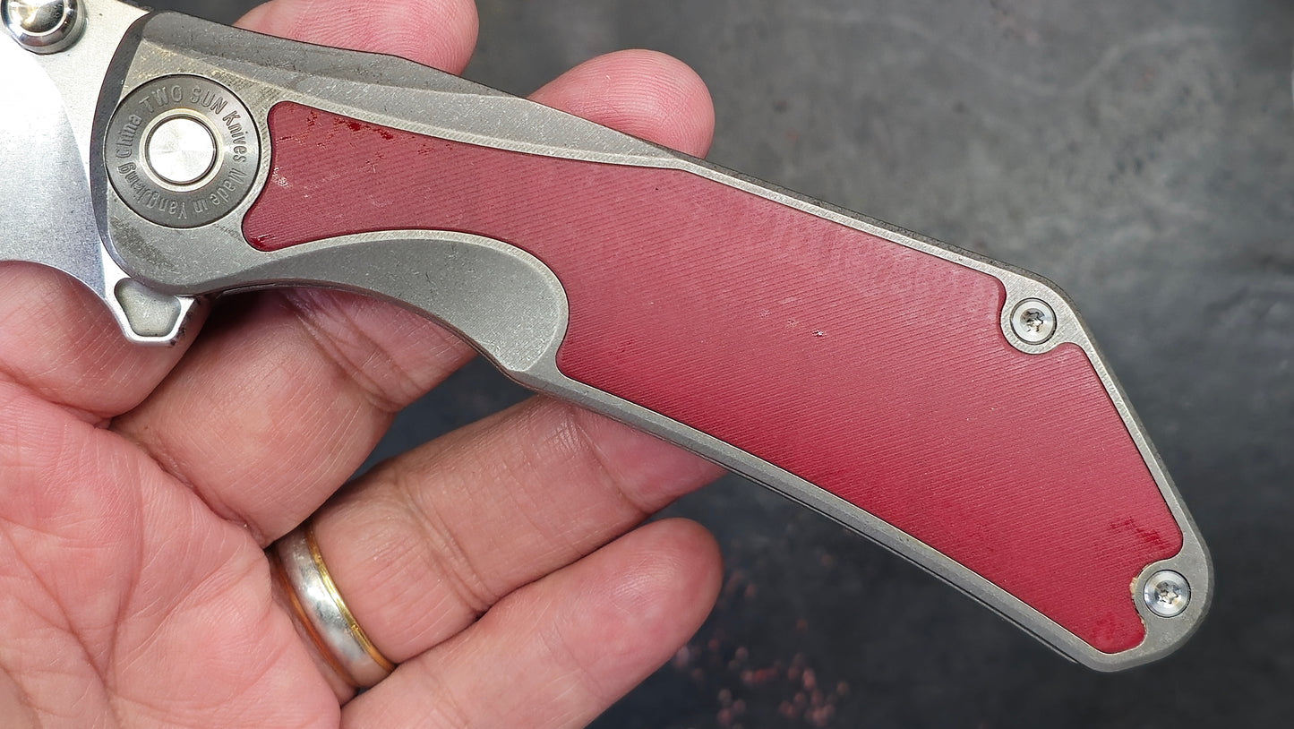 TWOSUN TS437 Titanium/Red Micarta Handle D2 (NEW)