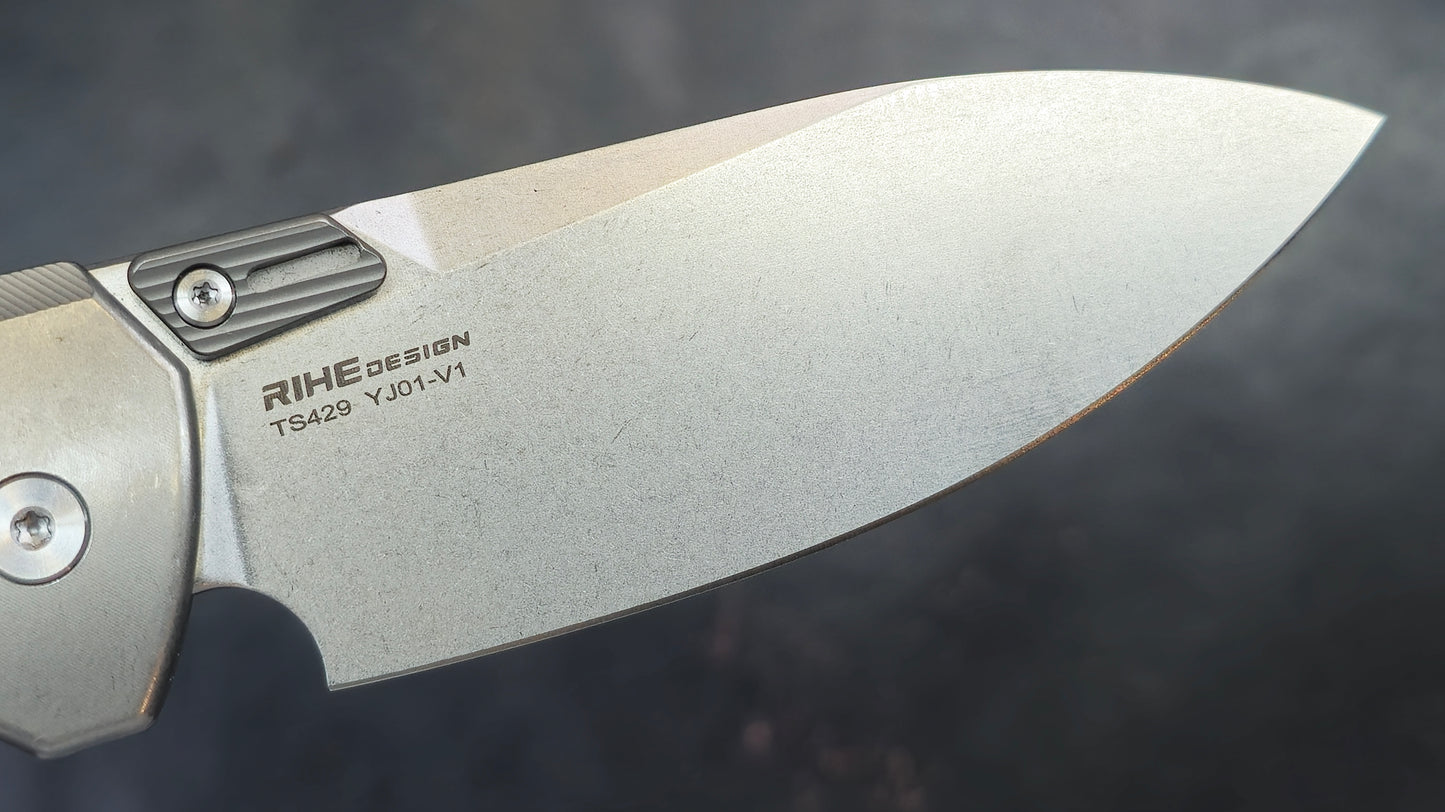 TWOSUN TS429 Titanium / Color Carbon Fiber YJ01-V1 (NEW)