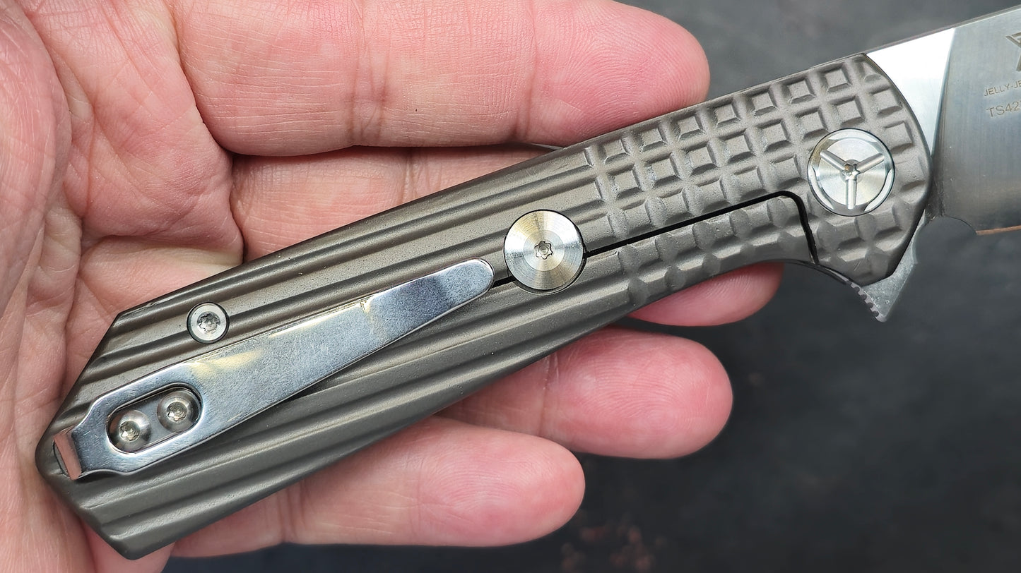 TWOSUN TS423 420 Steel Handle D2 (NEW)