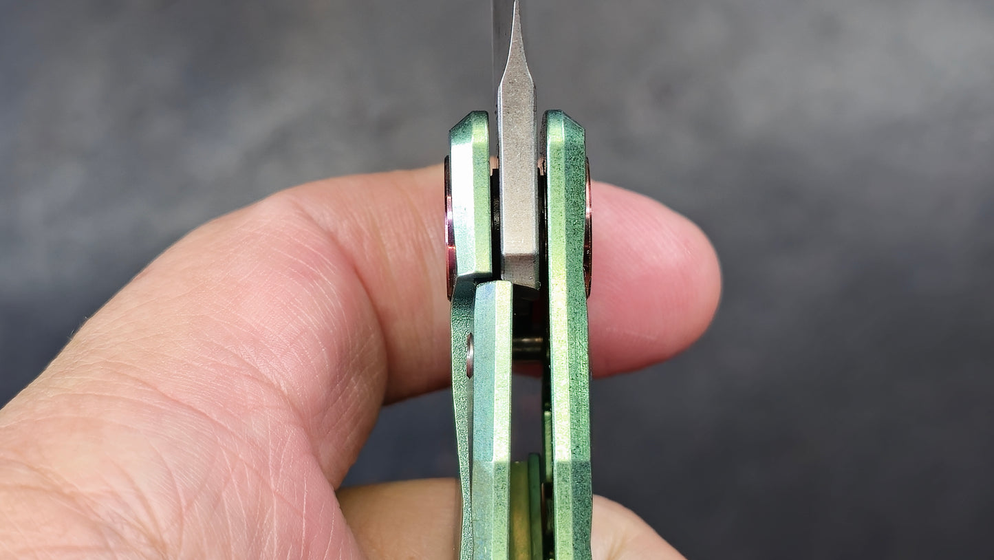 TWOSUN TS354 Titanium M390 (NEW)