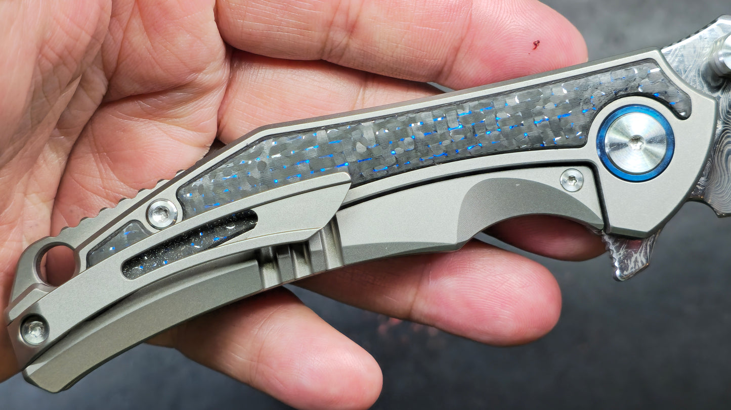 YJGDCN CN028 RIHE Titanium / Carbon Fiber Damascus (NEW)