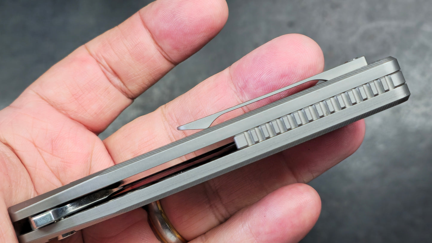 SIXLEAF SL-74 Titanium Gmascus D2 (NEW)