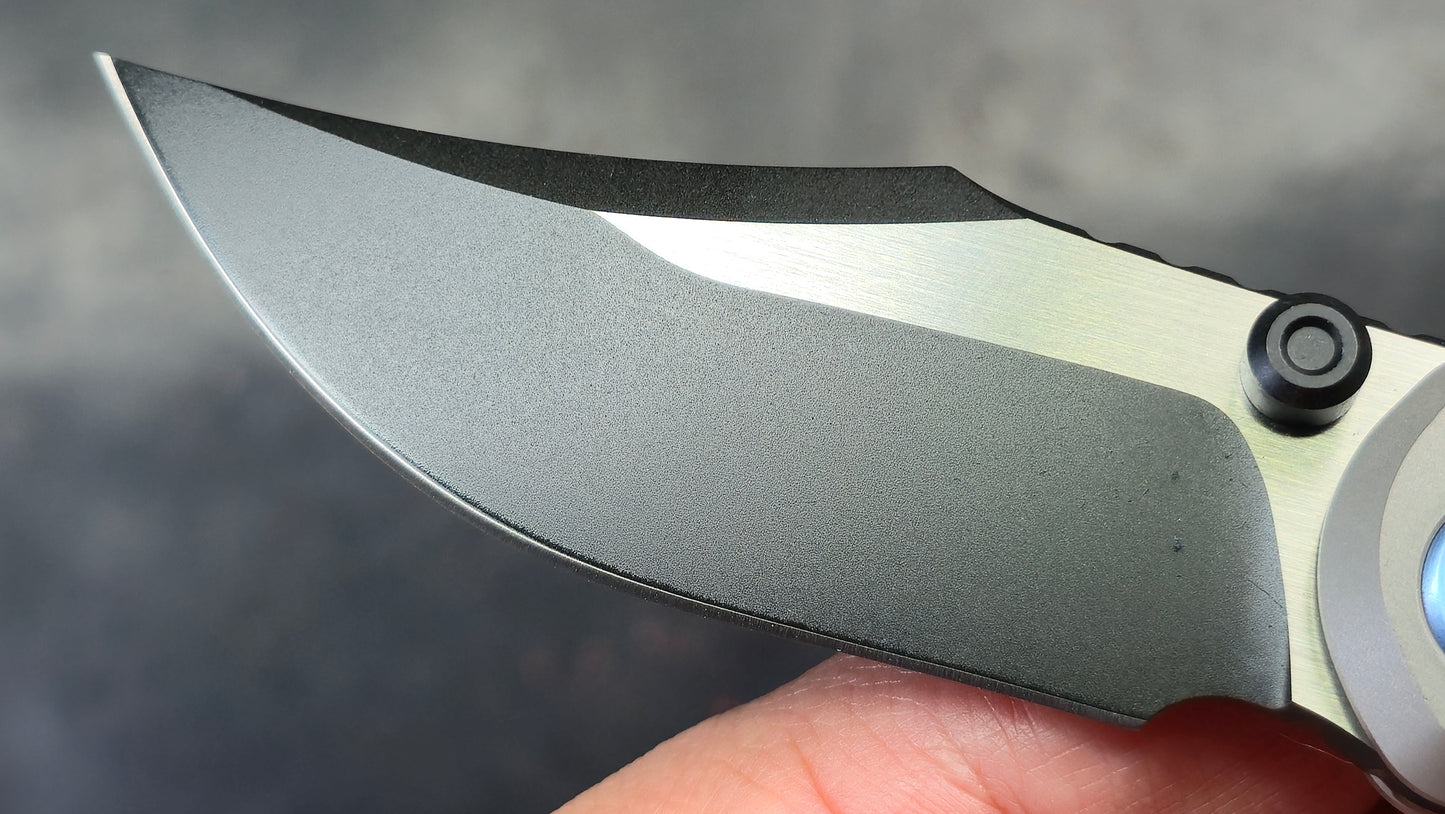 KIZER Pioneer Blue Canyon / Titanium S35VN (NEW)