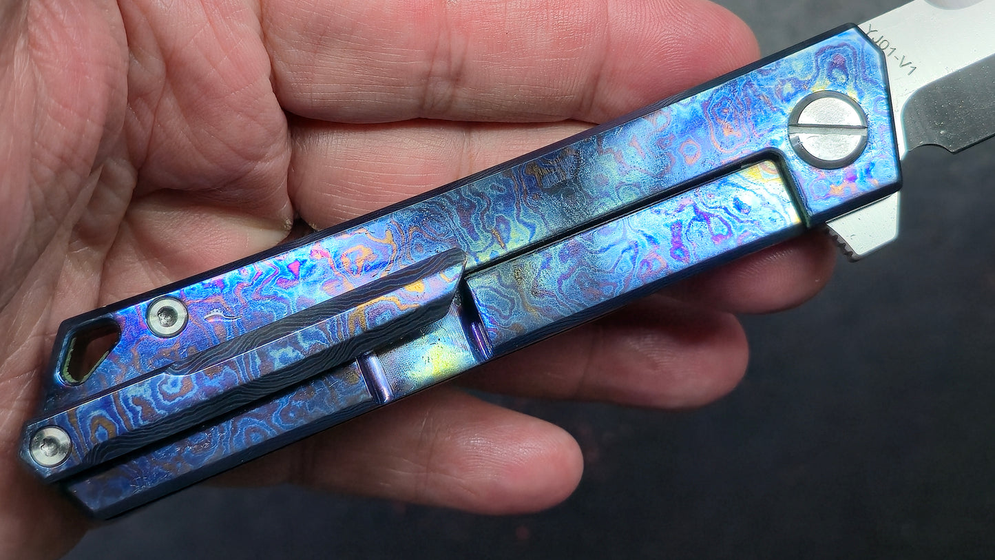TWOSUN TS20 Timascus TITANIUM DAMASCUS HANDLE YJ01-V1 TANTO (NEW - OPEN BOX)