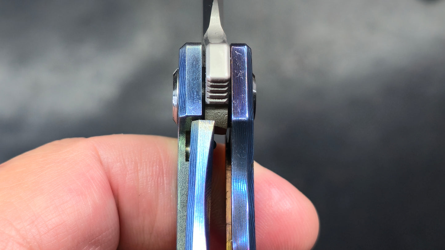 TWOSUN TS20 Timascus TITANIUM DAMASCUS HANDLE YJ01-V1 TANTO (NEW - OPEN BOX)