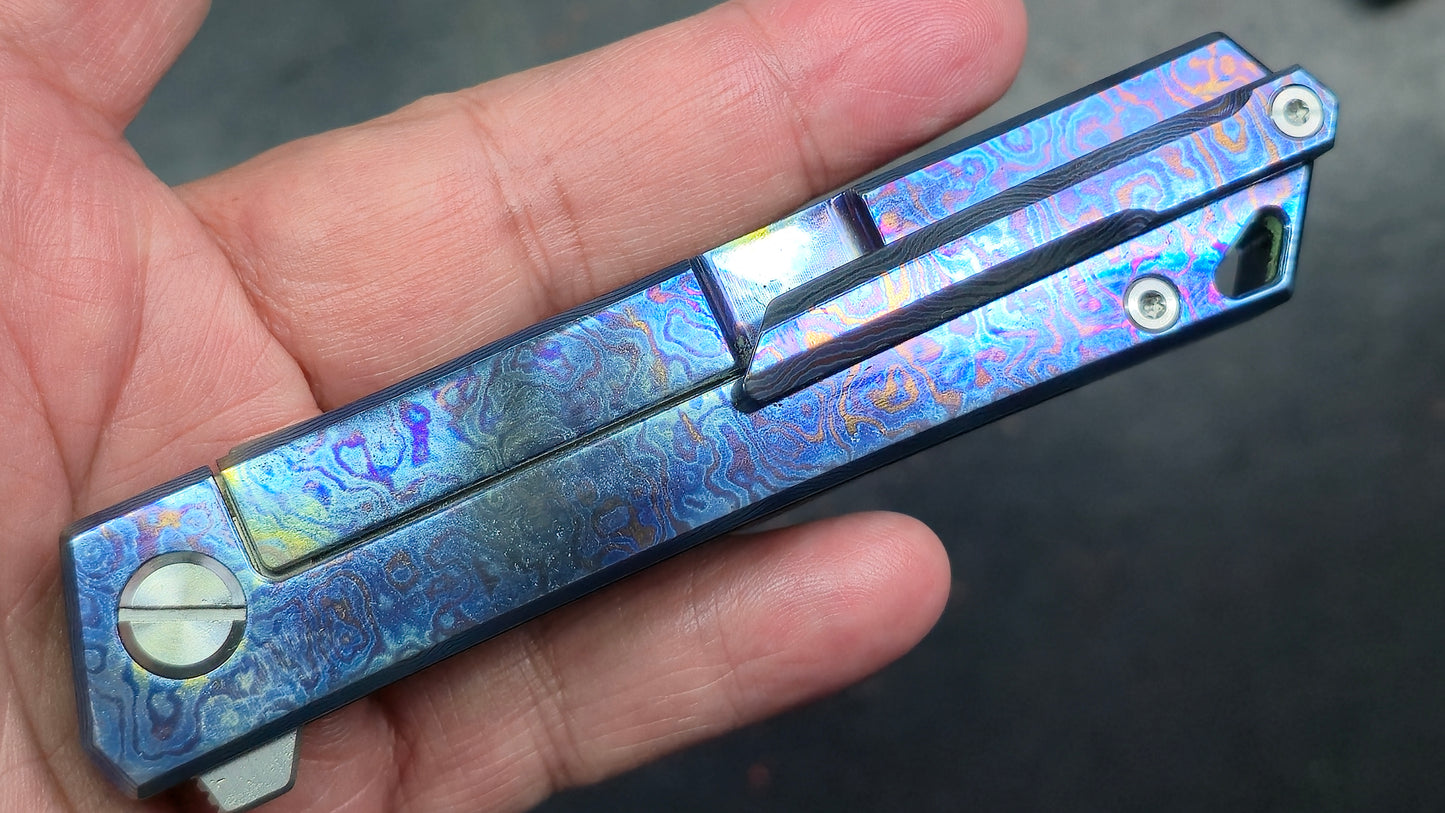 TWOSUN TS20 Timascus TITANIUM DAMASCUS HANDLE YJ01-V1 TANTO (NEW - OPEN BOX)