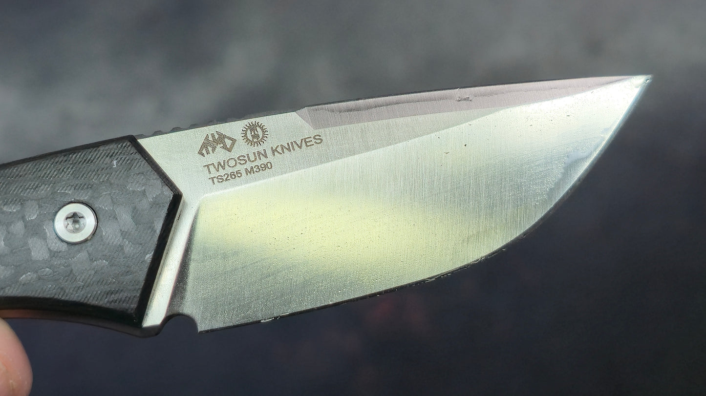 TWOSUN TS265 Fixed Blade Carbon Fiber 390 (NEW)