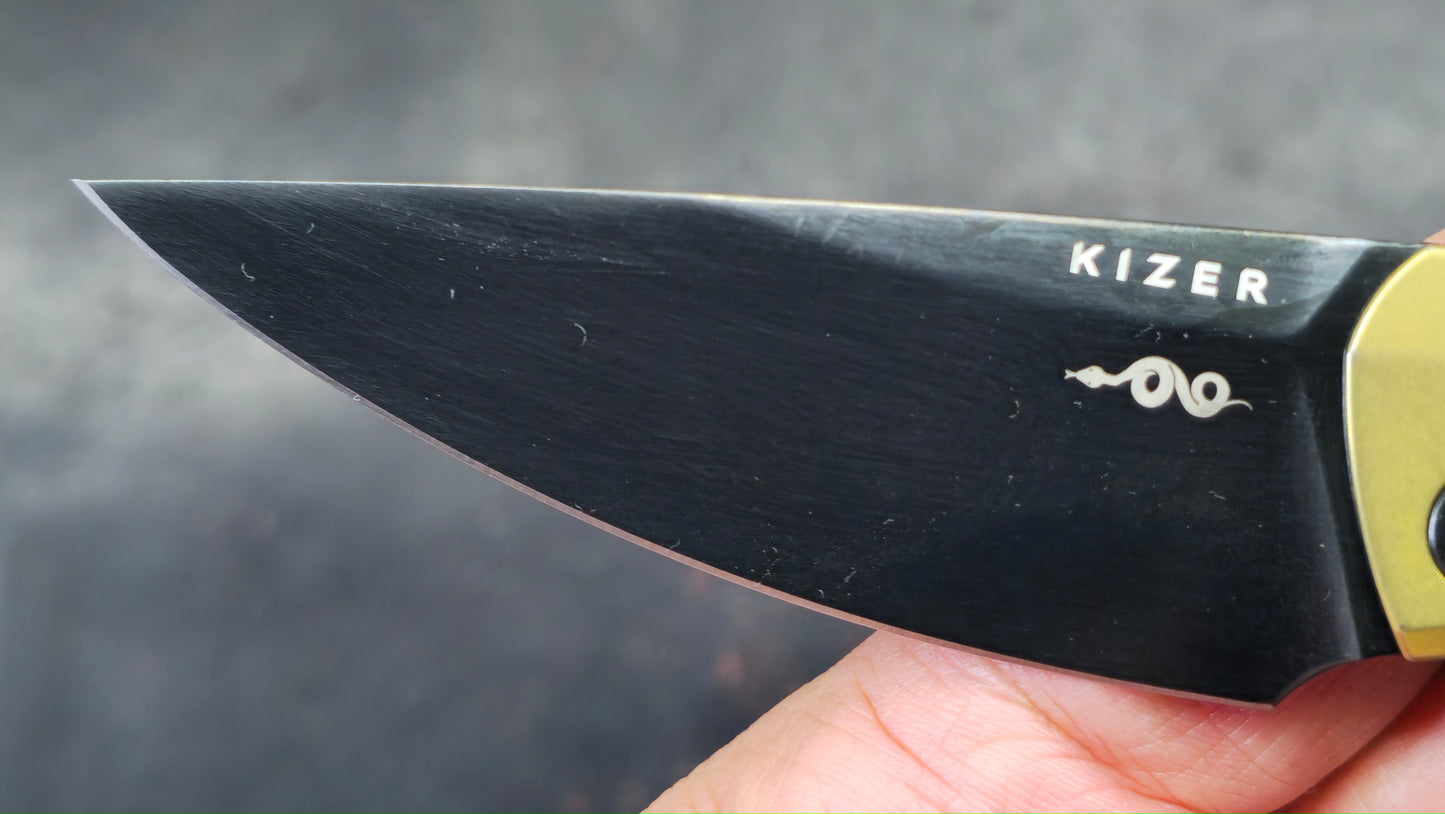 Kizer Mini MoMo Titanium/Fat Carbon Camo Gold Handle S90V (NEW)