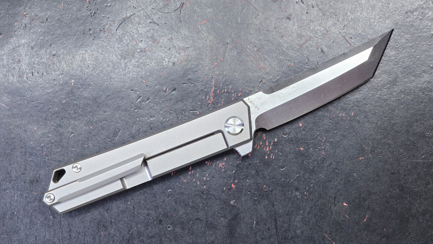 TwoSun TS20 Diamond Titanium Handle YJ01-V1 Blade (NEW)
