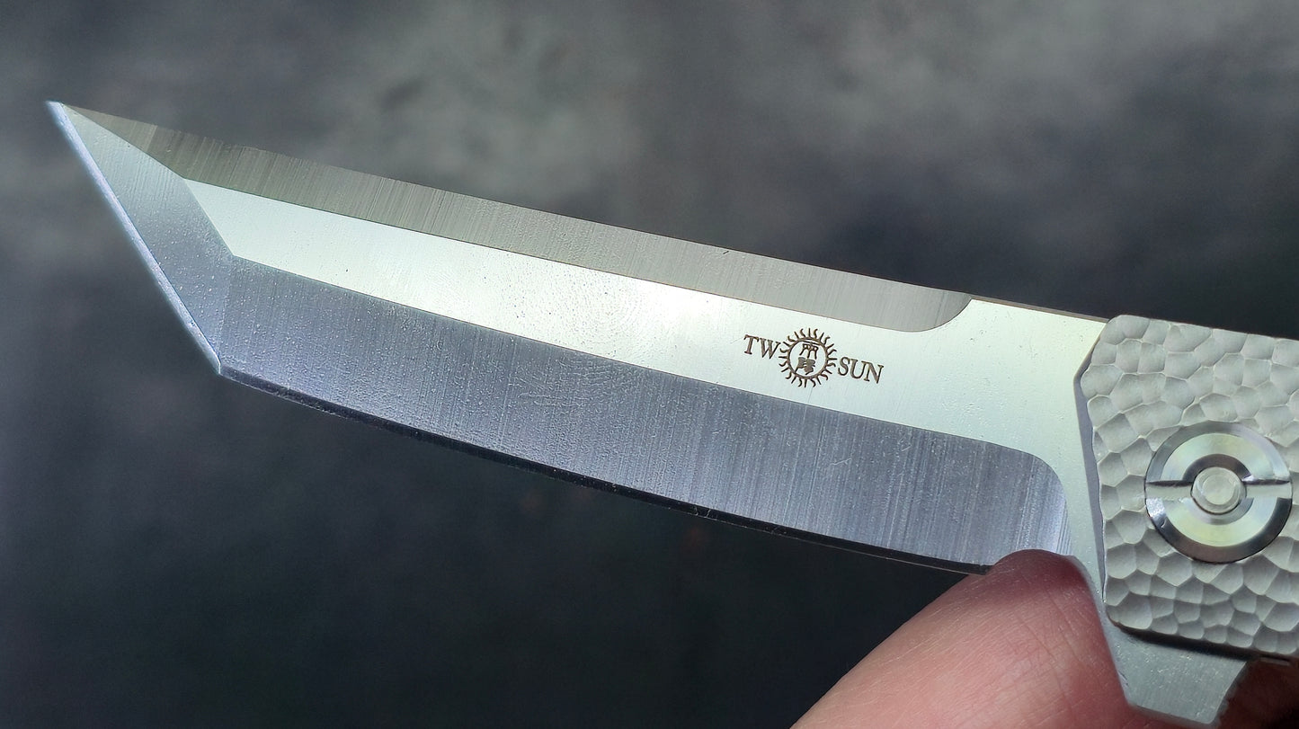 TwoSun TS20 Diamond Titanium Handle YJ01-V1 Blade (NEW)