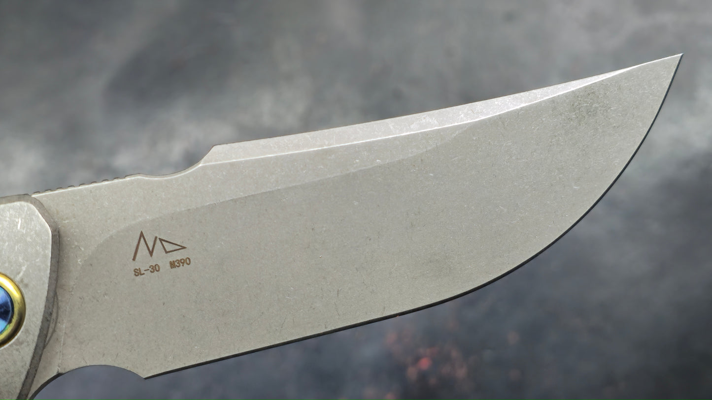 Sixleaf Hero SL-30-Sand Titanium CF M390 (NEW)