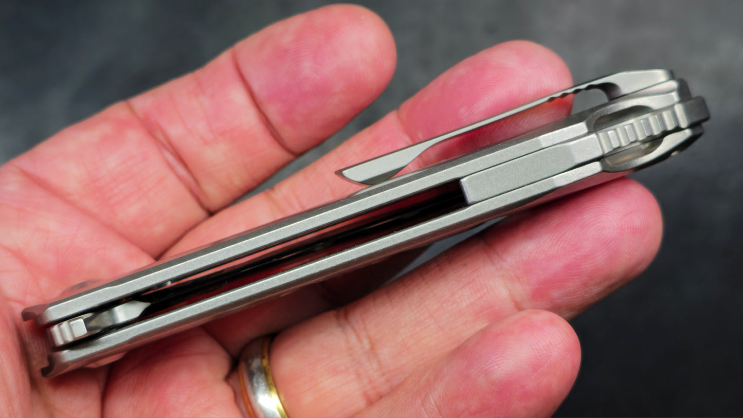 Kizer Assassin Titanium Handle, 3.15 Inches S35VN (NEW)