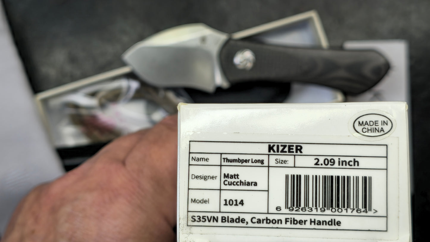 Kizer Thumbper Long Fixed Blade Carbon Fiber Handle 2" S35VN Stonewashed Blade, Kydex Sheath