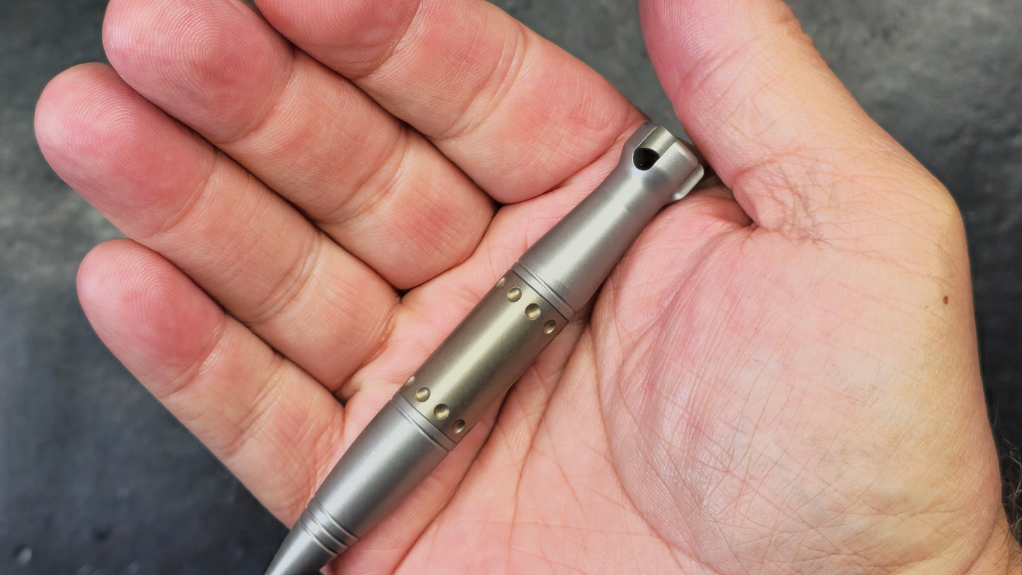 TwoSun Pen-07 Tactical Pen Titanium Alloy Body Black Ink (NEW)