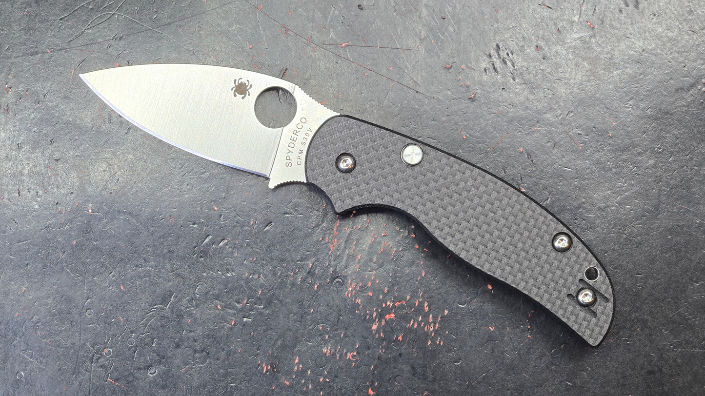 Spyderco Sage™ 6 Button Compression Lock® Carbon Fiber/G10 CPM S30V (NEW)