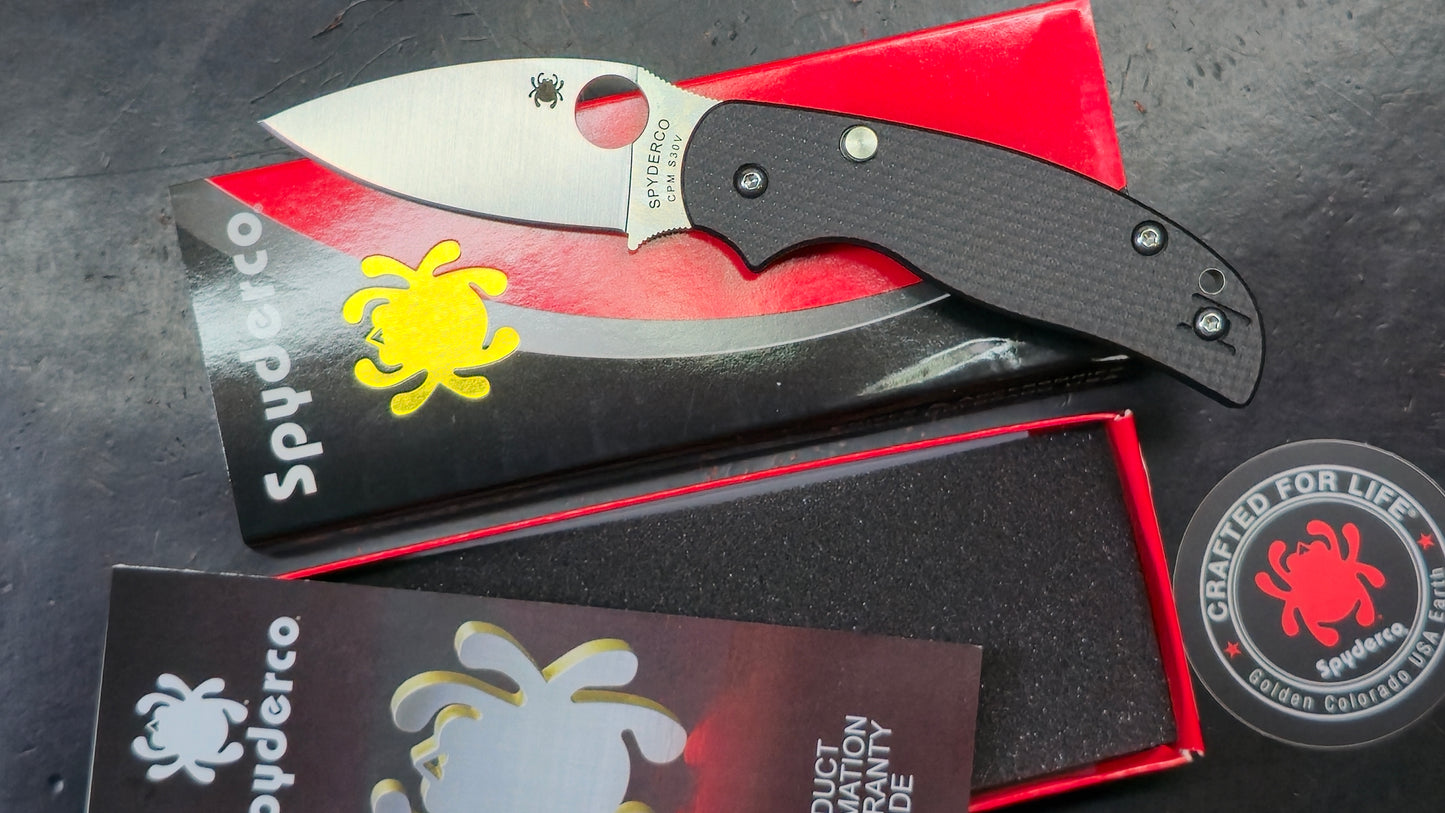 Spyderco Sage™ 6 Button Compression Lock® Carbon Fiber/G10 CPM S30V (NEW)